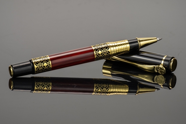 Personalized Luxury: Custom Engraving Options for Designer Pens